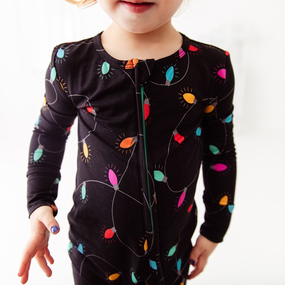🆕🎄NWT Dreamiere Shine Bright Convertible Zippy - 0-3 months